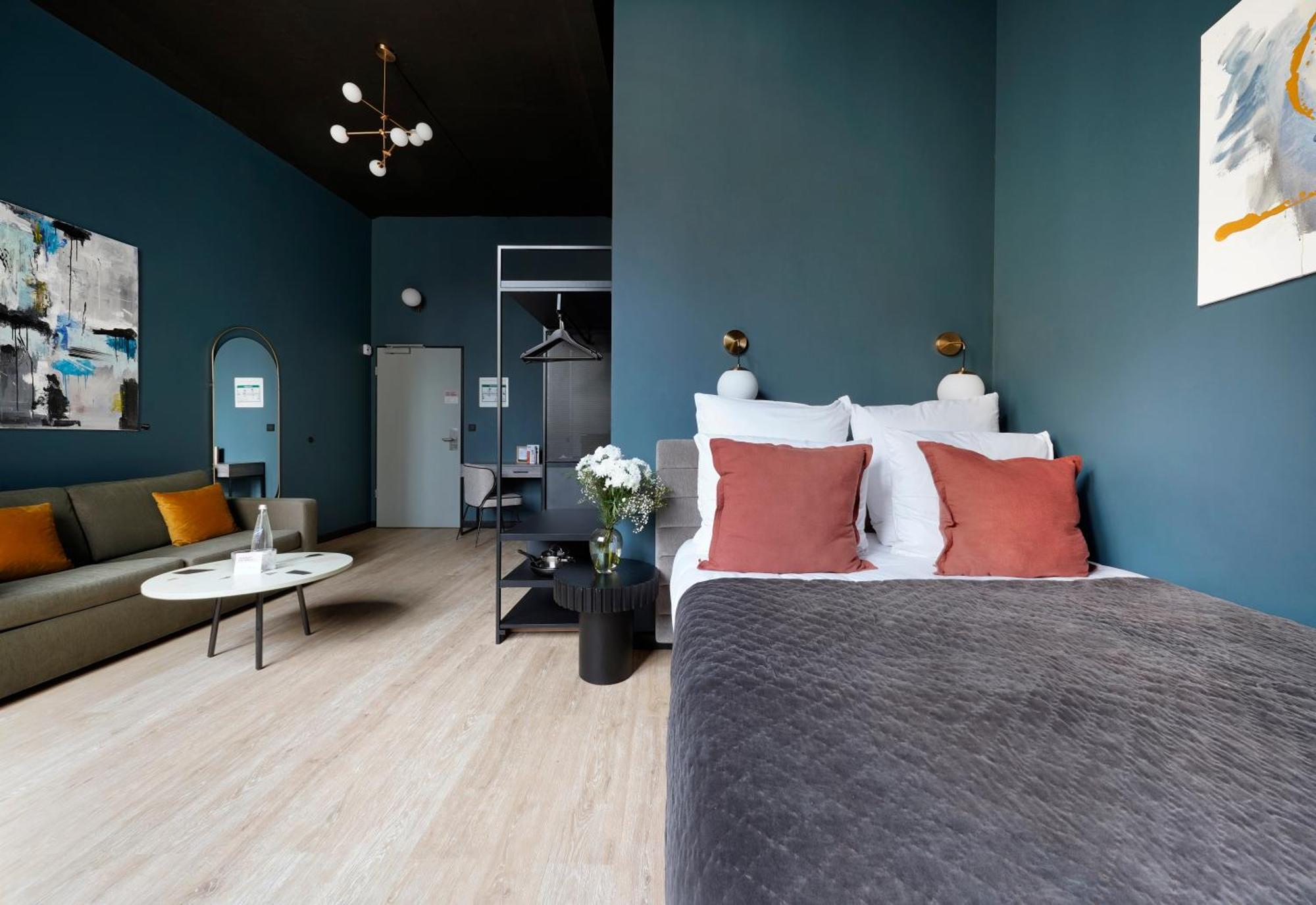 Numa Sketch Aparthotel 4*
