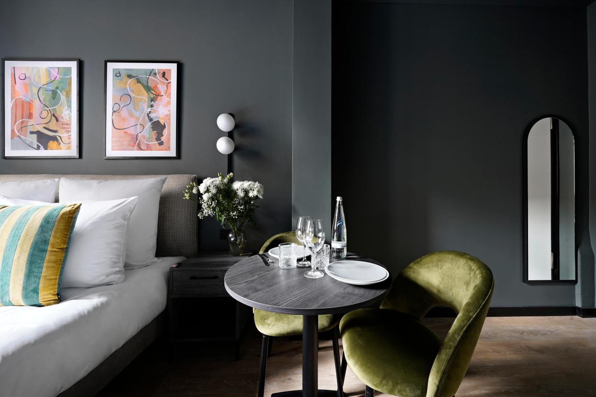 Numa Sketch Aparthotel 4*