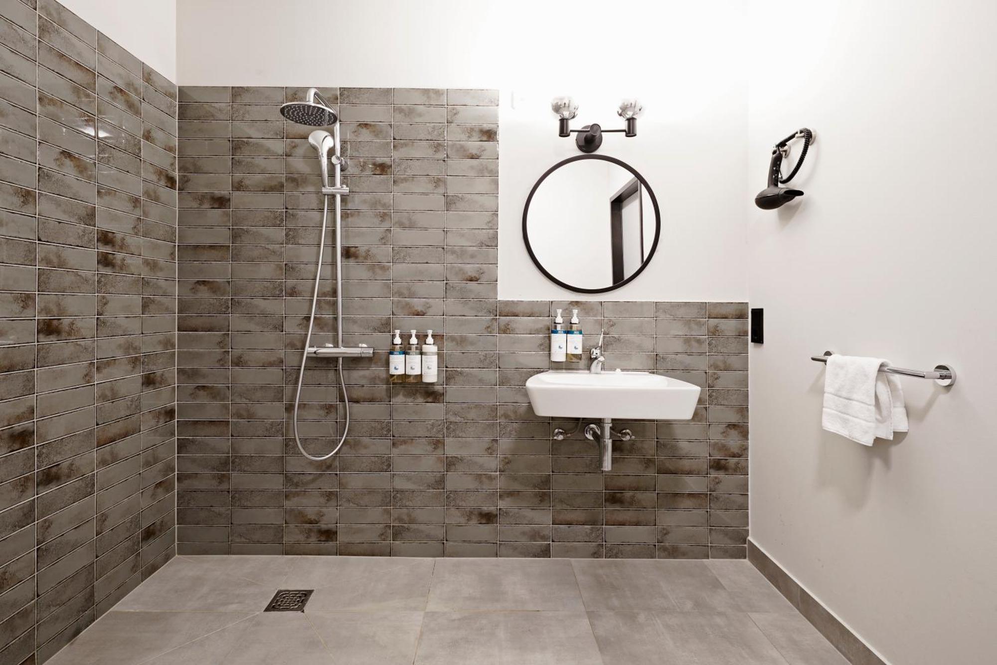 Numa Sketch Aparthotel 4*